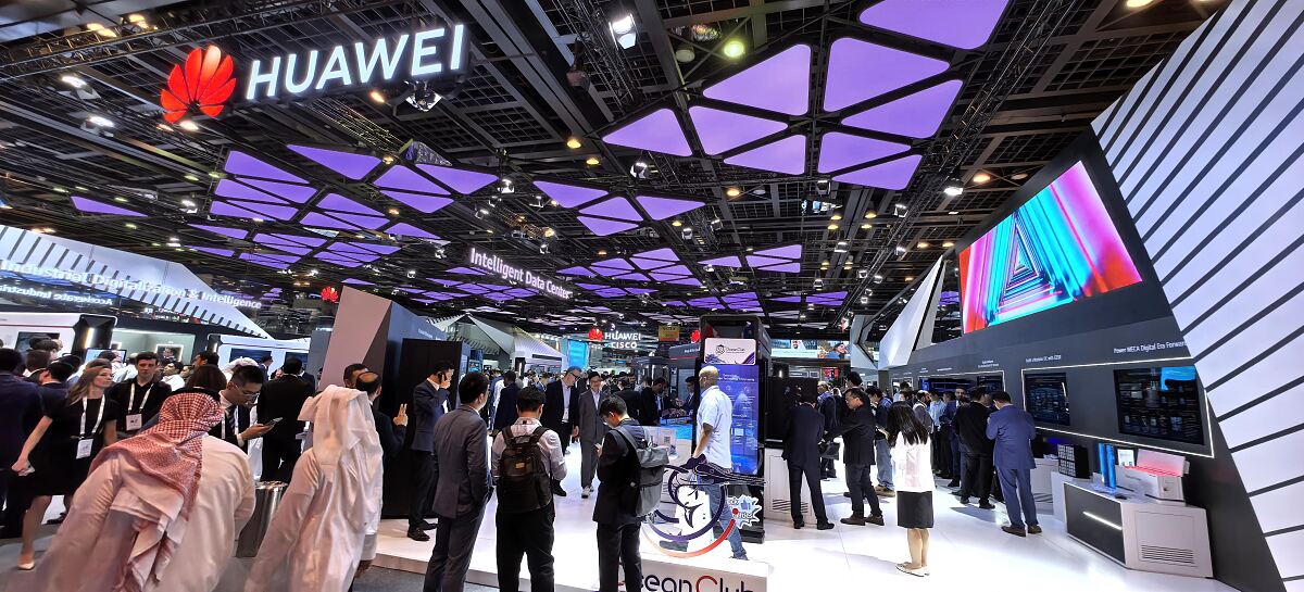 Huawei hat im Rahmen der GITEX GLOBAL 2024 in Dubai sein Whitepaper „Amplifying Industrial Digitalization & Intelligence Practice“ vorgestellt.
